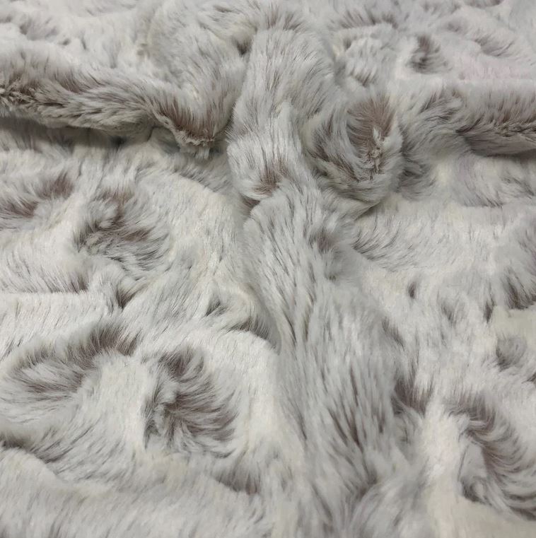 Snowshoe Hare Faux Fur Sample - Cosplay Fabric By the Yard - CosRoads Alley